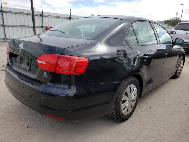 Photo 4 from auction – 2014 VOLKSWAGEN JETTA BASE with VIN 3VW2K7AJ8EM317853