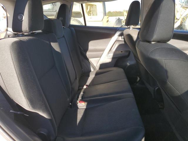 Photo 6 from auction – 2014 TOYOTA RAV4 LE with VIN 2T3BFREV6EW144686