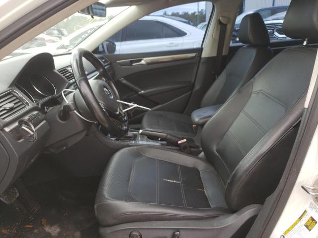 Photo 5 from auction – 2016 VOLKSWAGEN PASSAT SE with VIN 1VWBT7A30GC026086