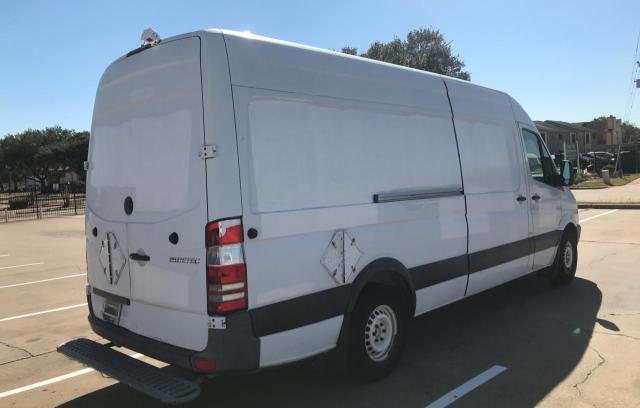 Photo 4 from auction – 2011 MERCEDES-BENZ SPRINTER 2 with VIN WD3PE8CB0B5565571