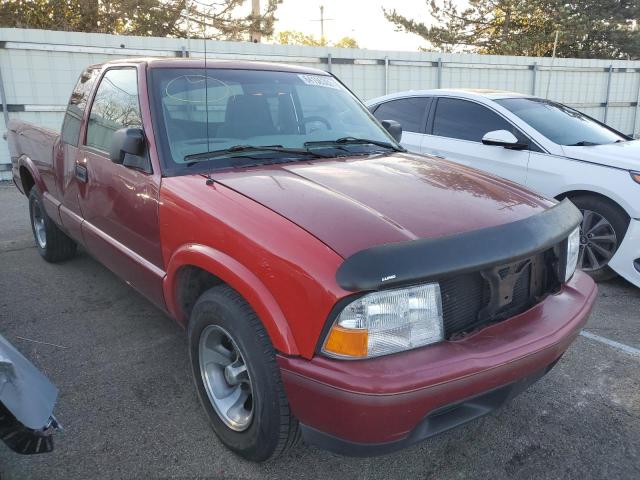 GMC SONOMA 2000 with VIN 1GTCS19W1Y8229126 - Photo from auction