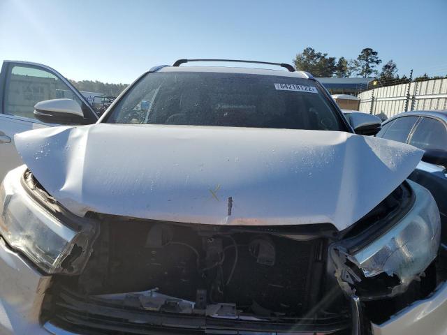 Photo 7 from auction – 2015 TOYOTA HIGHLANDER with VIN 5TDDKRFH6FS100736