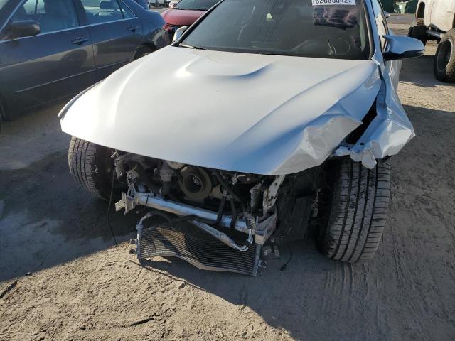 Photo 9 from auction – 2016 BMW M4 with VIN WBS3U9C59GP968590