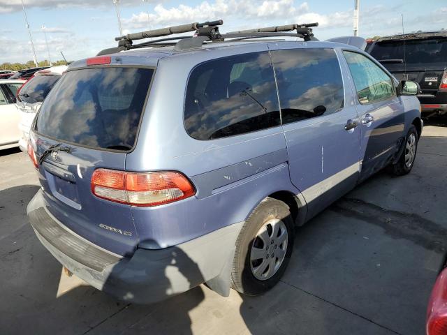Photo 4 from auction – 2002 TOYOTA SIENNA CE with VIN 4T3ZF19C22U497639