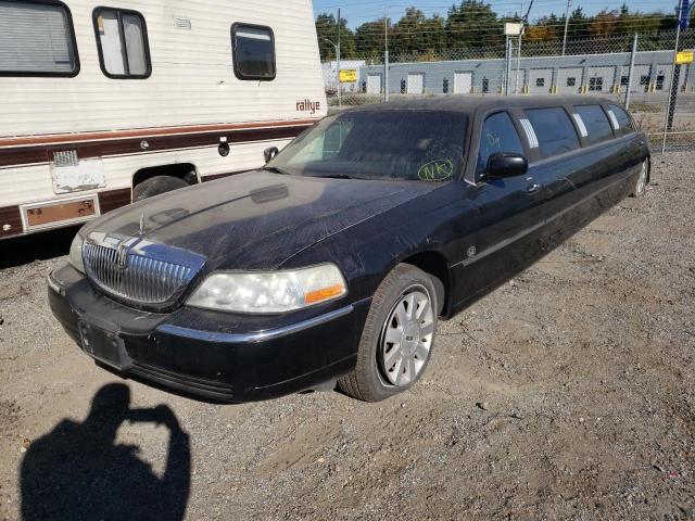 Photo 2 from auction – 2003 LINCOLN TOWN CAR E with VIN 1L1FM81W63Y637509