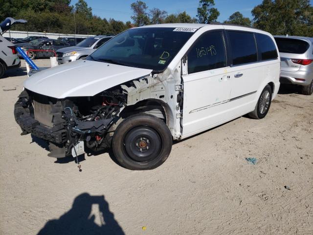 Photo 2 from auction – 2014 CHRYSLER TOWN & COU with VIN 2C4RC1CG0ER378054