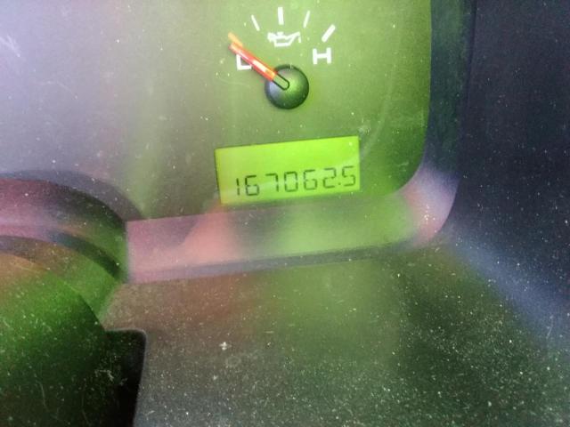 Photo 8 from auction – 2005 FORD F150 with VIN 1FTRF02W55KD04637