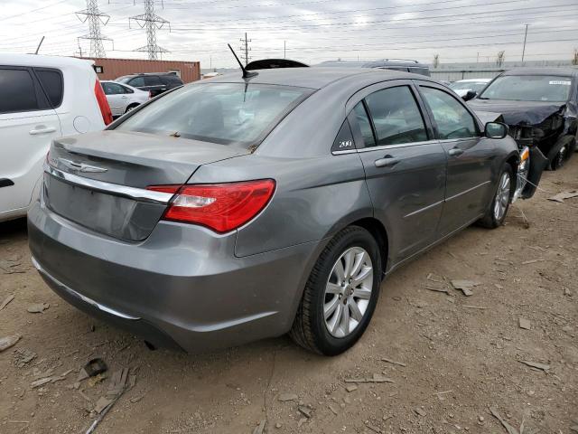 Photo 4 from auction – 2013 CHRYSLER 200 TOURIN with VIN 1C3CCBBB0DN635814