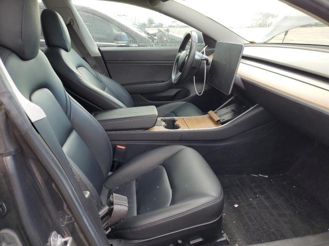 Photo 5 from auction – 2018 TESLA MODEL 3 with VIN 5YJ3E1EA4JF020017