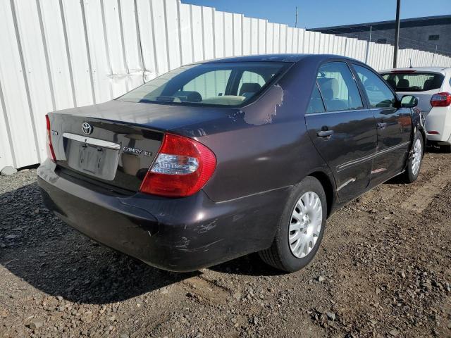 Photo 4 from auction – 2002 TOYOTA CAMRY LE with VIN 4T1BE30K12U598958