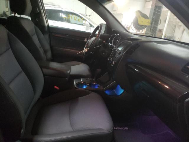 Photo 5 from auction – 2013 KIA SORENTO LX with VIN 5XYKTDA68DG340202