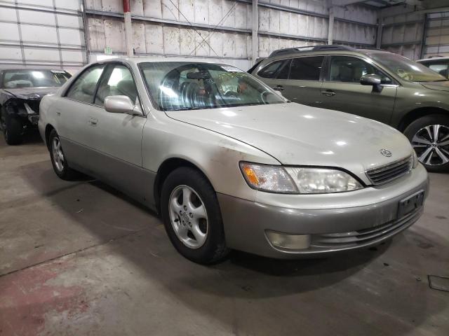 LEXUS ES 300 1997 with VIN JT8BF22G7V0005781 - Photo from auction