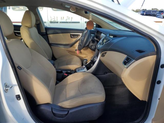 Photo 5 from auction – 2012 HYUNDAI ELANTRA GL with VIN 5NPDH4AE3CH094958