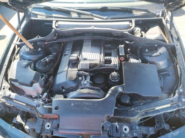 Photo 7 from auction – 2005 BMW 325 I with VIN WBAET37415NJ88526