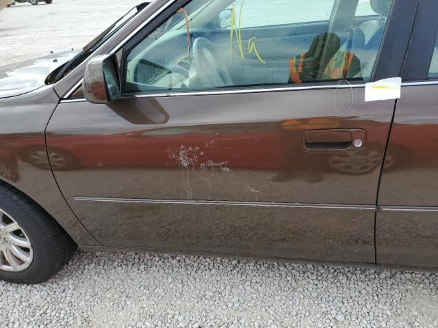 Photo 9 from auction – 2000 TOYOTA AVALON XL with VIN 4T1BF28B6YU053794