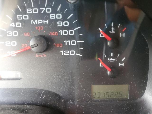 Photo 8 from auction – 2004 FORD F150 with VIN 1FTRX12W04NA82430