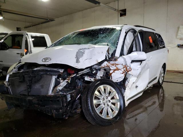 Photo 2 from auction – 2016 TOYOTA SIENNA LE with VIN 5TDJK3DC2GS145665