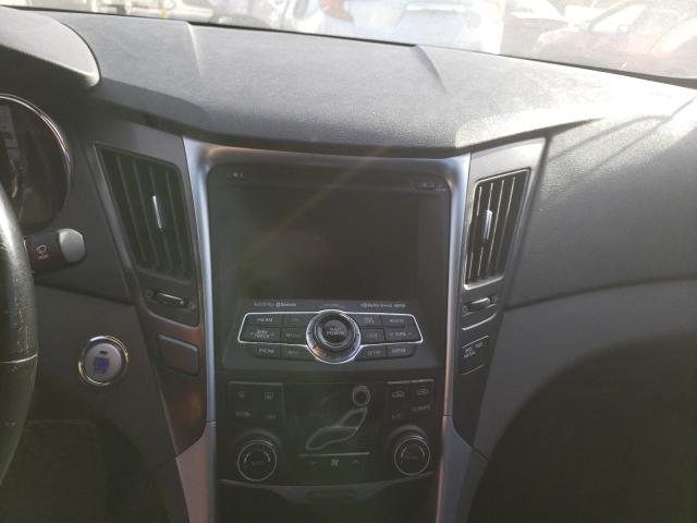 Photo 9 from auction – 2014 HYUNDAI SONATA HYB with VIN KMHEC4A46EA107654