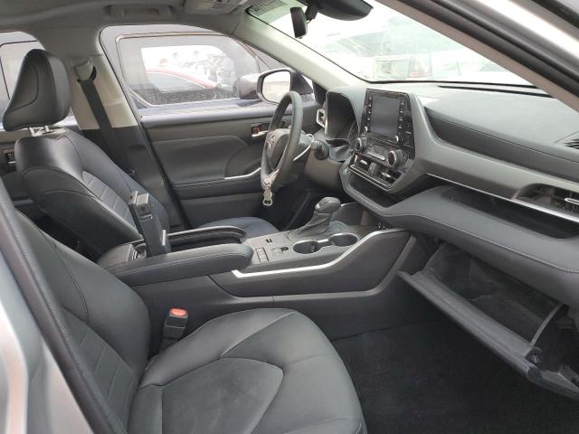 Photo 5 from auction – 2022 TOYOTA HIGHLANDER with VIN 5TDGZRAH8NS541119