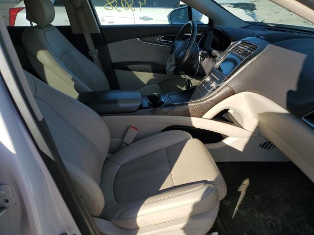 Photo 5 from auction – 2017 LINCOLN MKX RESERV with VIN 2LMPJ8LP6HBL46261