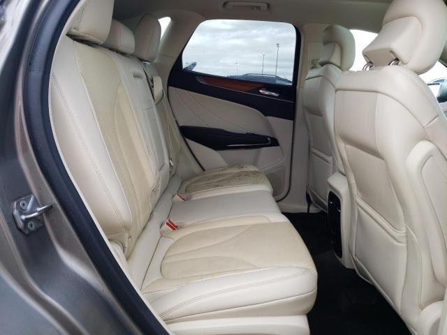 Photo 6 from auction – 2016 LINCOLN MKC RESERV with VIN 5LMCJ3C90GUJ21192