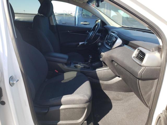 Photo 5 from auction – 2016 KIA SORENTO LX with VIN 5XYPGDA32GG060439