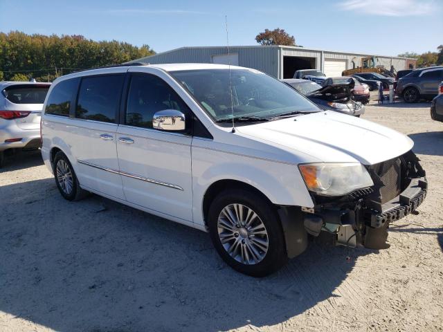 CHRYSLER TOWN & COU 2014 with VIN 2C4RC1CG0ER378054 - Photo from auction