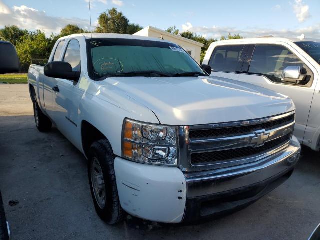 CHEVROLET SILVERADO 2007 with VIN 1GCEC19087Z602821 - Photo from auction