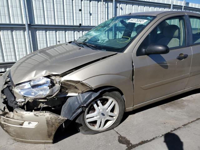 Photo 9 from auction – 2000 FORD FOCUS SE with VIN 1FAFP34P4YW197896