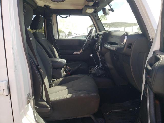 Photo 5 from auction – 2016 JEEP WRANGLER U with VIN 1C4BJWFG5GL198256