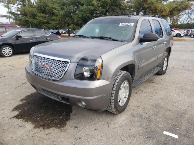 Photo 2 from auction – 2007 GMC YUKON with VIN 1GKFC13J87R402550