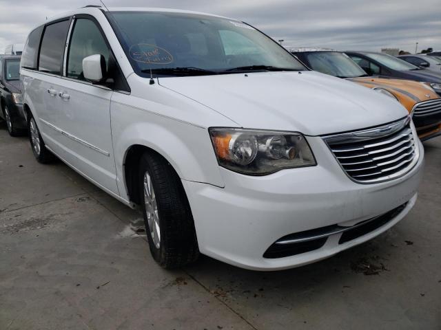 CHRYSLER TOWN & COU 2015 with VIN 2C4RC1AG9FR677272 - Photo from auction