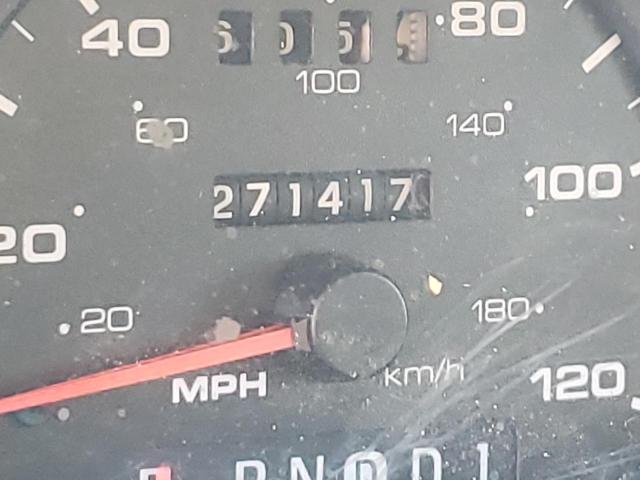Photo 8 from auction – 2001 FORD TAURUS SE with VIN 1FAHP58S71A173680