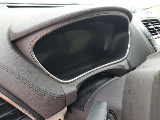 Photo 8 from auction – 2019 LINCOLN NAUTILUS R with VIN 2LMPJ6LP3KBL32233