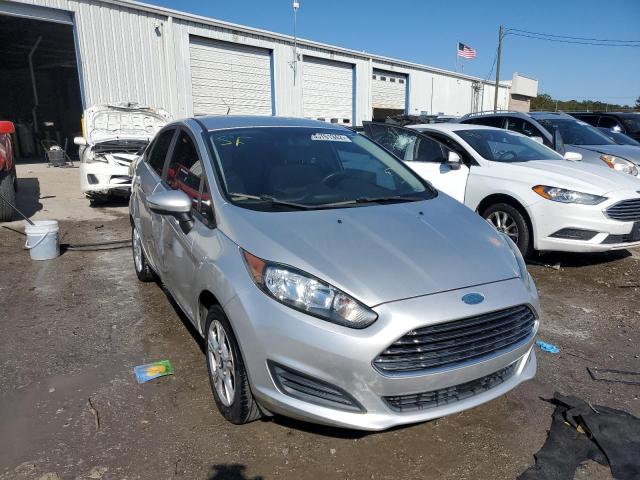 FORD FIESTA SE 2014 with VIN 3FADP4BJ0EM162585 - Photo from auction
