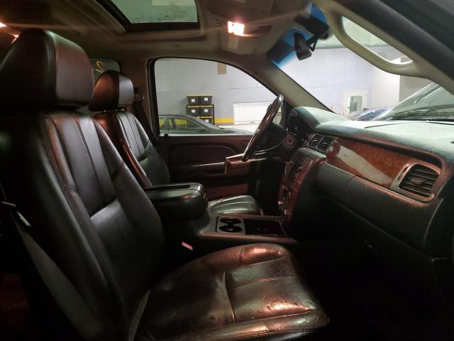 Photo 5 from auction – 2007 CHEVROLET SUBURBAN K with VIN 3GNFK16307G179682