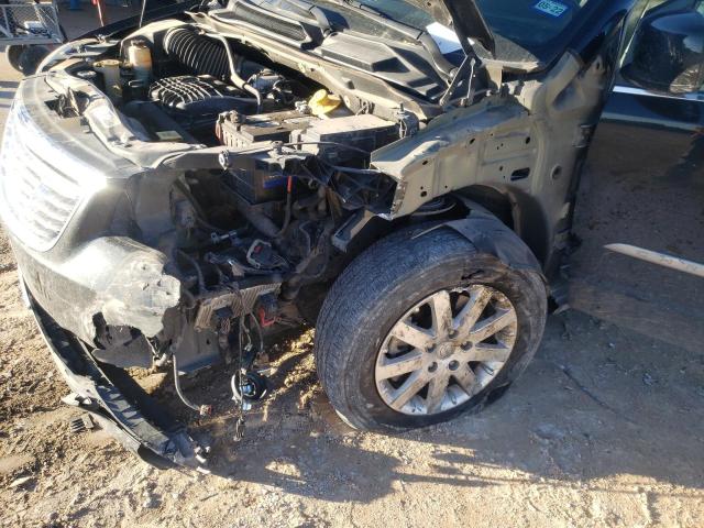 Photo 9 from auction – 2016 CHRYSLER TOWN & COU with VIN 2C4RC1BG5GR306559