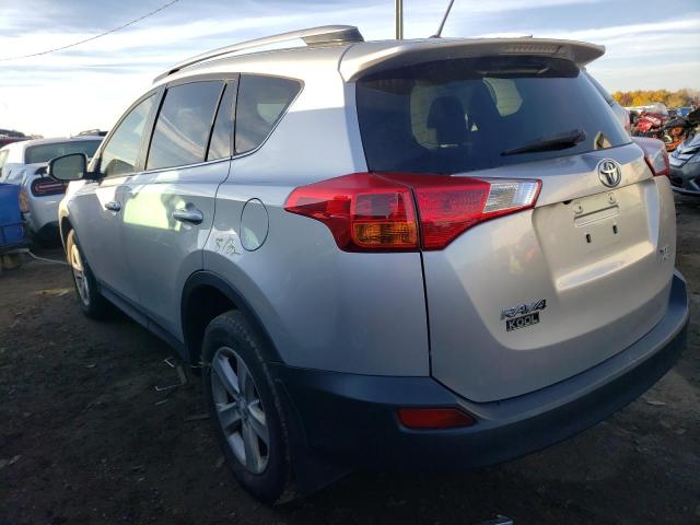 Photo 3 from auction – 2013 TOYOTA RAV4 XLE with VIN JTMRFREV0DD029138