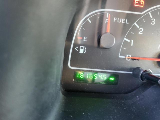 Photo 8 from auction – 2000 FORD WINDSTAR S with VIN 2FMDA5341YBC62626