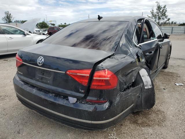 Photo 4 from auction – 2016 VOLKSWAGEN PASSAT with VIN 1VWAT7A30GC063831