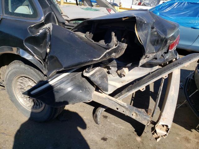 Photo 9 from auction – 1995 FORD CROWN VICT with VIN 2FALP74W4SX145908