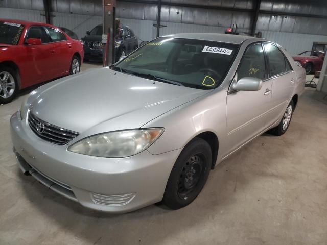 Photo 2 from auction – 2005 TOYOTA CAMRY LE with VIN 4T1BE32K65U042971