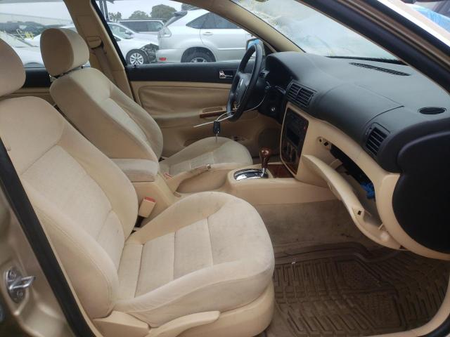 Photo 5 from auction – 2002 VOLKSWAGEN PASSAT GLS with VIN WVWPH63B22P043708
