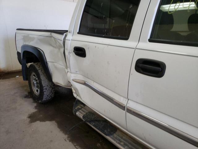 Photo 9 from auction – 2004 GMC SIERRA C25 with VIN 1GTGC23U64F104043