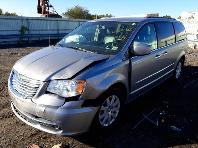 Photo 2 from auction – 2015 CHRYSLER TOWN & COU with VIN 2C4RC1BG9FR629074