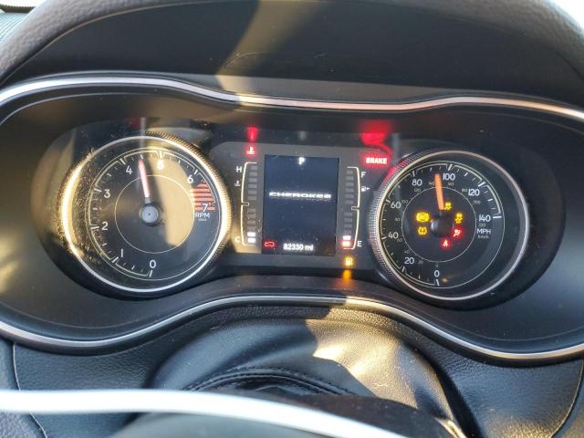 Photo 8 from auction – 2019 JEEP CHEROKEE L with VIN 1C4PJLCB4KD284948