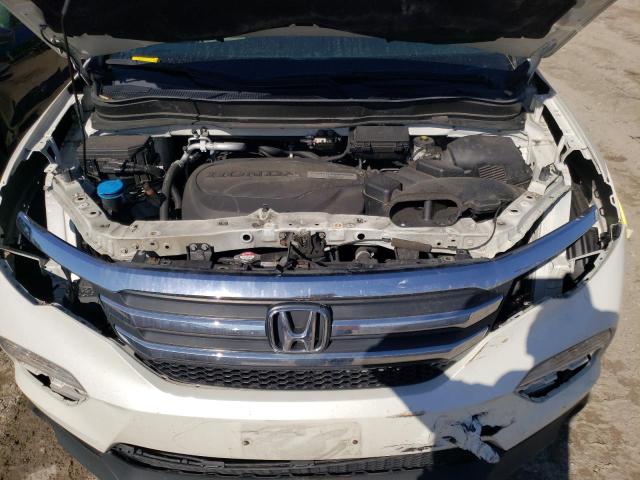 Photo 7 from auction – 2016 HONDA PILOT LX with VIN 5FNYF6H1XGB088018