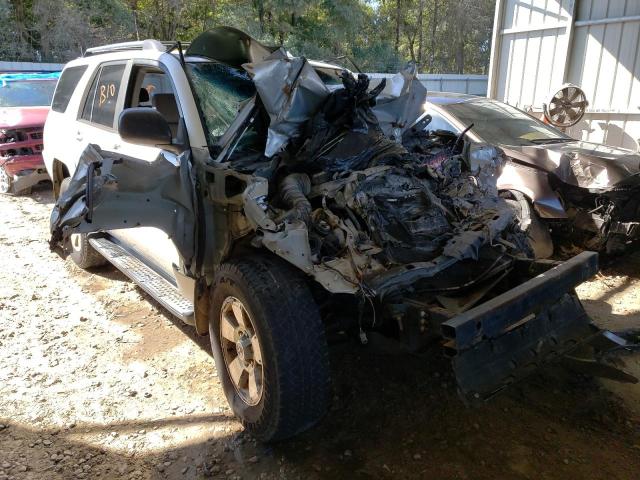 TOYOTA 4RUNNER SR 2003 with VIN JTEBU14R530010258 - Photo from auction