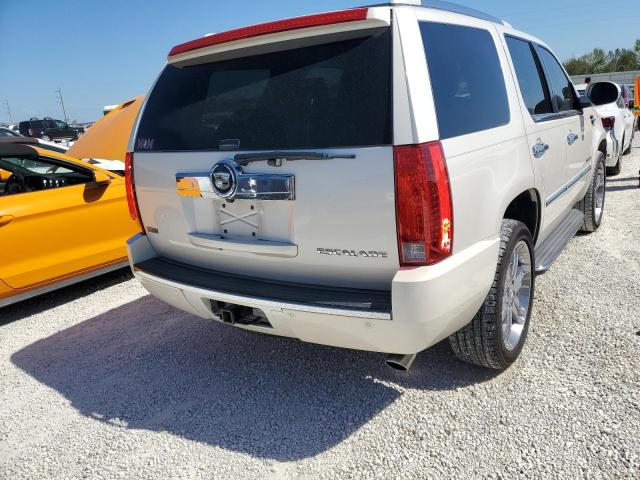 Photo 4 from auction – 2011 CADILLAC ESCALADE with VIN 1GYS3AEF3BR265166