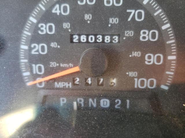 Photo 8 from auction – 1998 FORD F250 with VIN 1FTRX27L6WKB93329